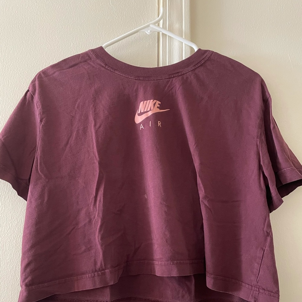 Girls Nike crop top